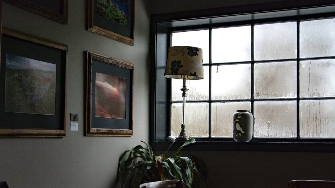 humidity-in-home Humidity and dew on windows of a home, could indicate mold problems.
