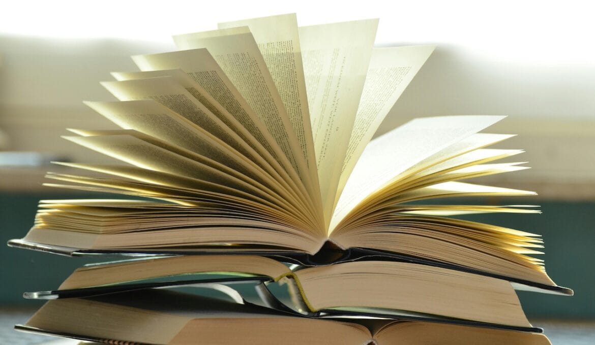 books-stock-pixabay-159866